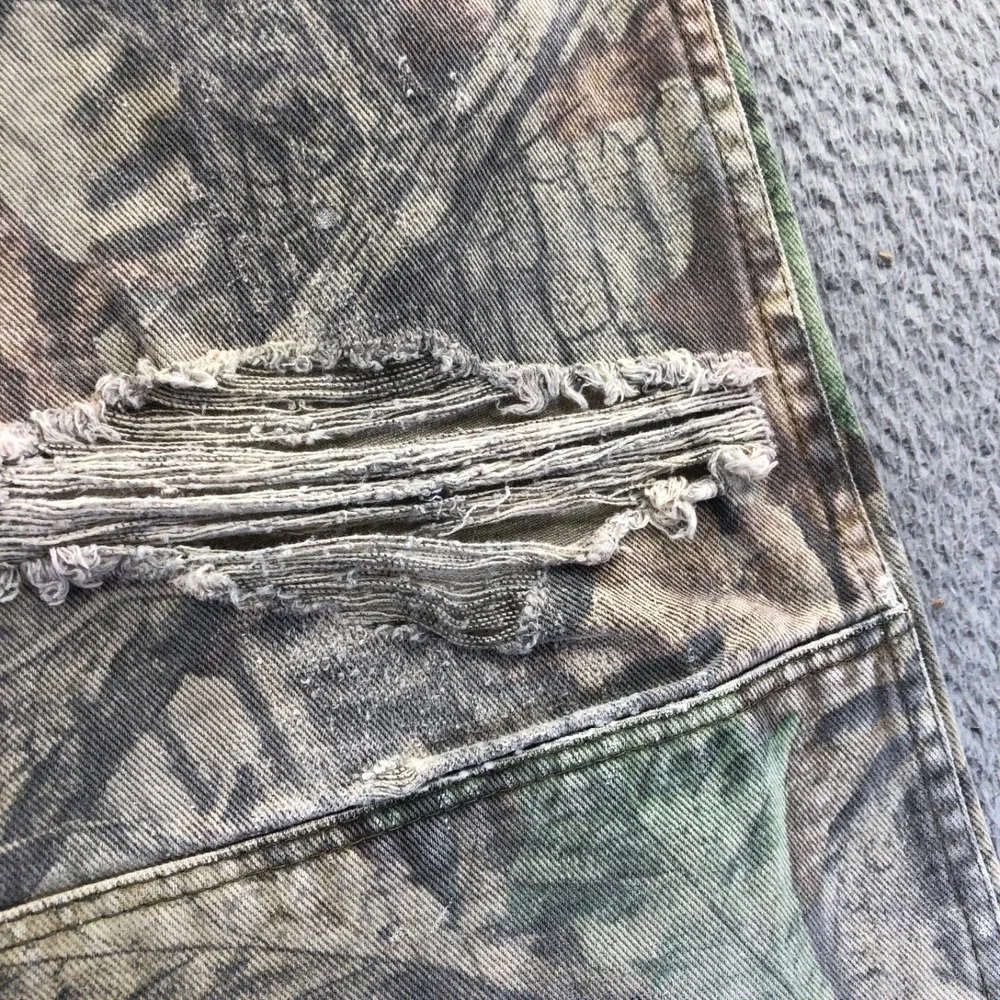 Wrangler Jeans Mens 32x28 Green Camouflage Double Knee Distressed Thrashed